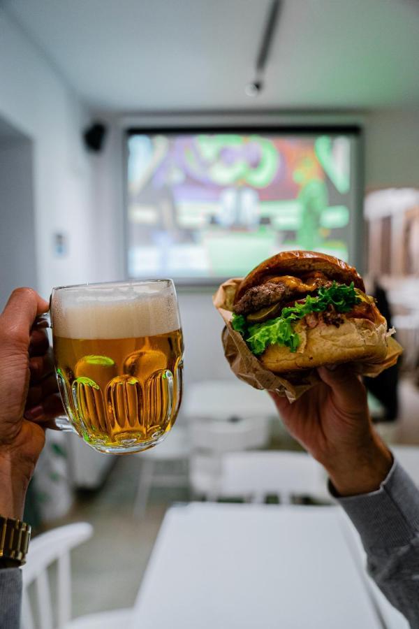 Street Food Possonium Apartment Bratislava