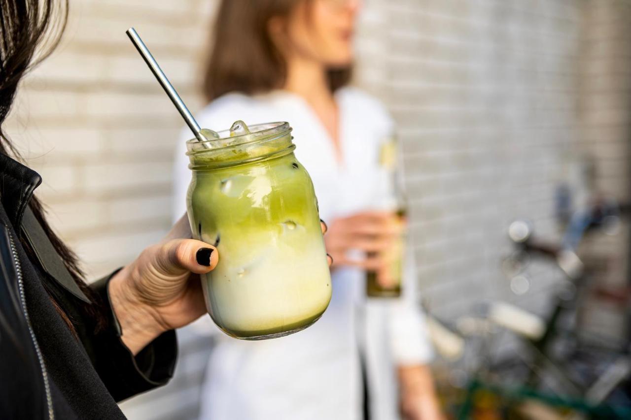 Apartment Street Food Possonium