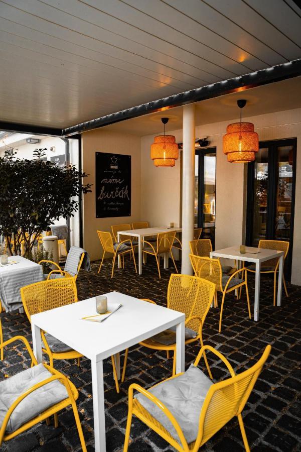 Apartment Street Food Possonium