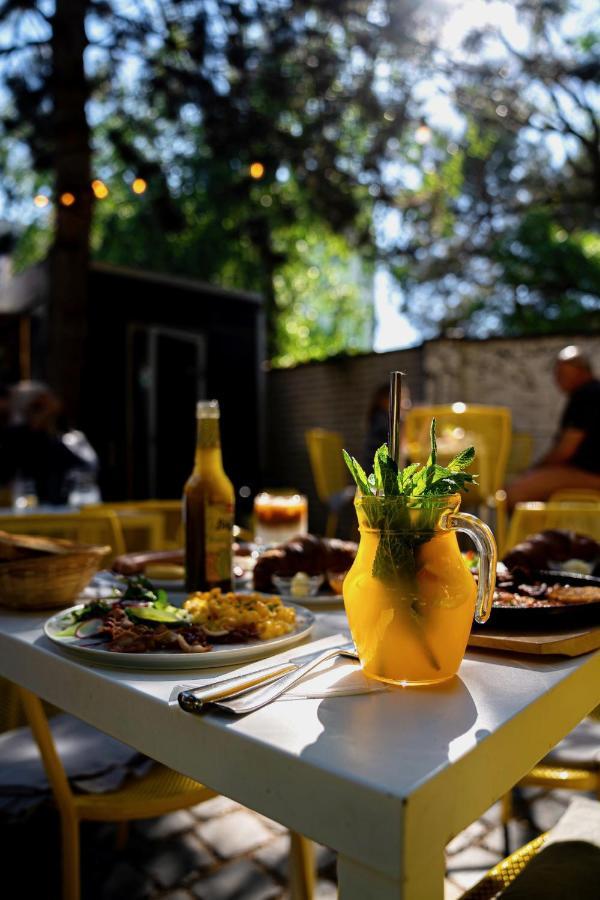 Street Food Possonium Apartment Bratislava
